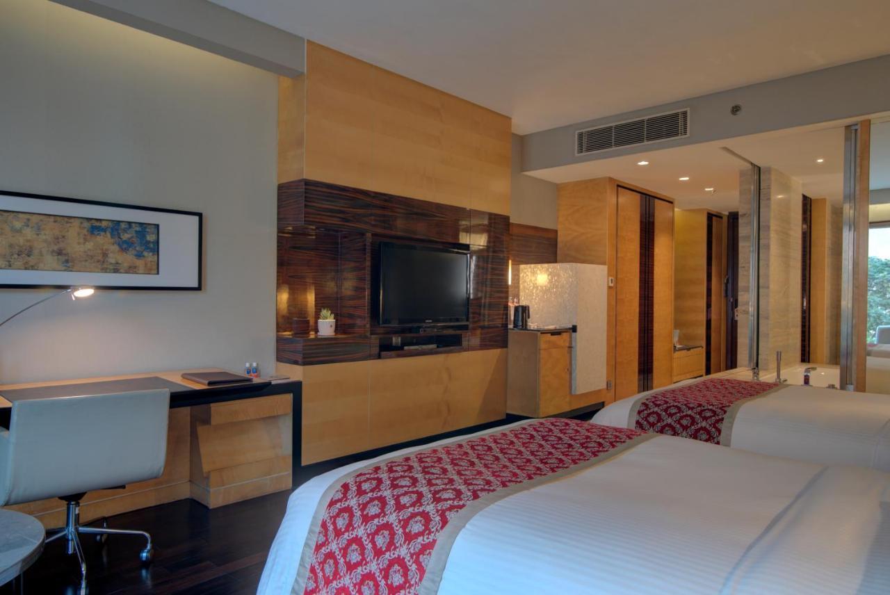 Jw Marriott Hotel New Delhi Aerocity Ngoại thất bức ảnh A room at the Taj Bengal